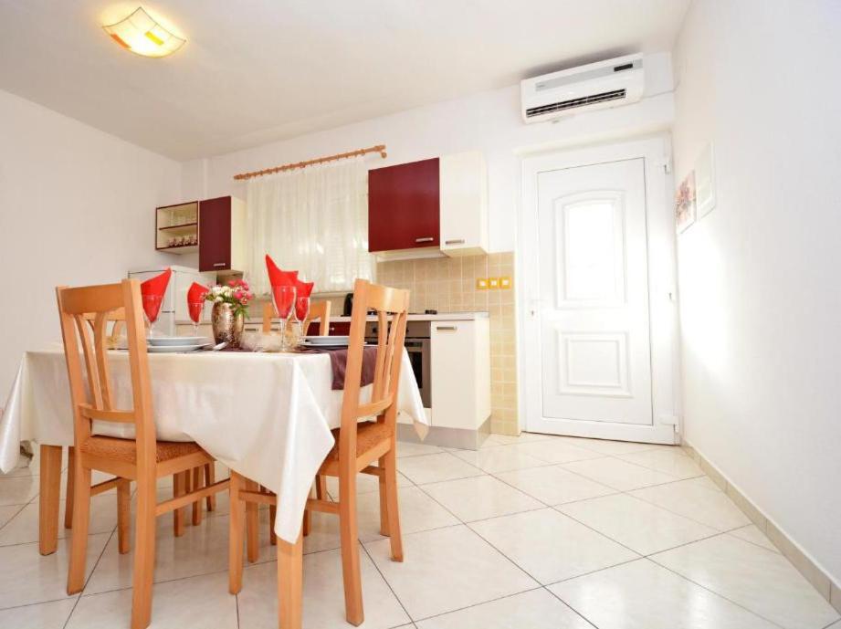 Apartma Zita *
